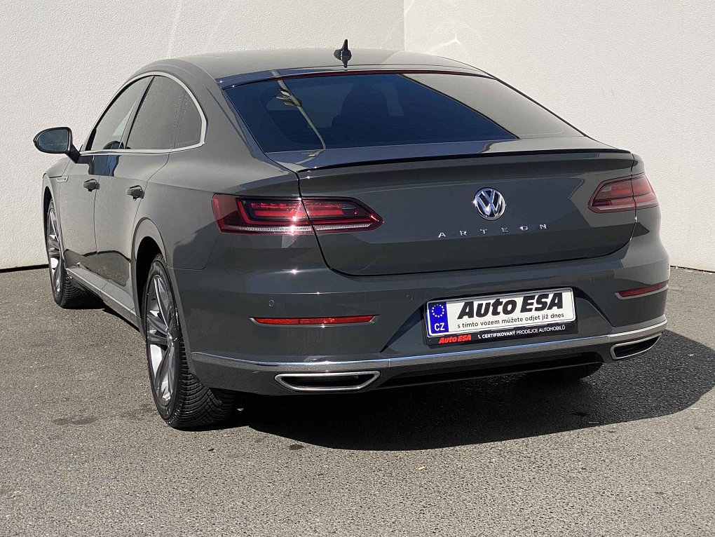 Volkswagen Arteon 2.0TSi R-Line
