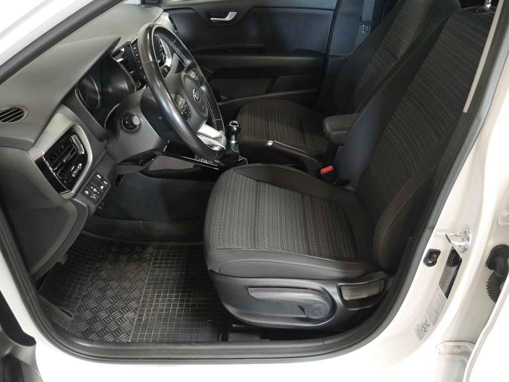 Kia Stonic 1.2i 