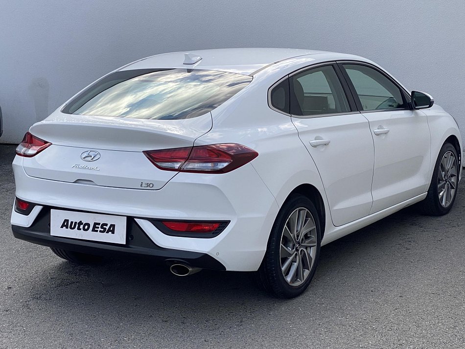 Hyundai I30 1.4 T-GDI 