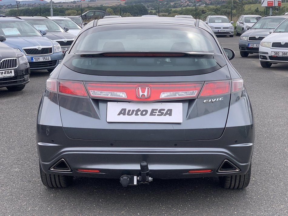 Honda Civic 1.8VVTi 