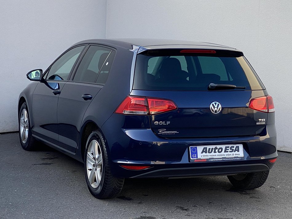 Volkswagen Golf 1.2 TSi Comfortline VII