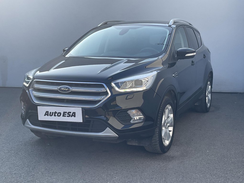 Ford Kuga 1.5 EB Titanium 2WD
