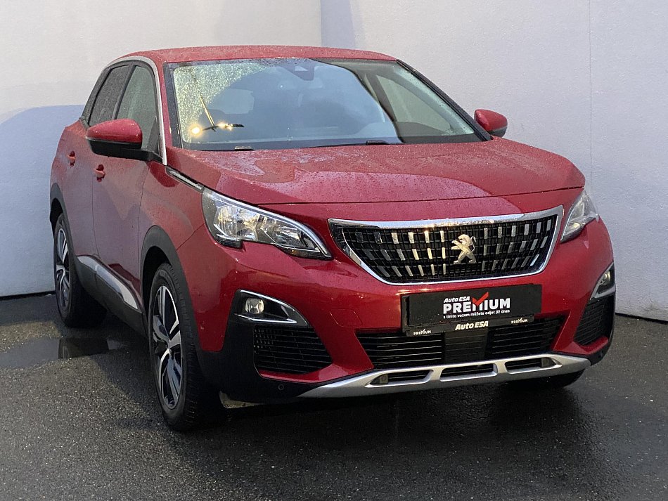 Peugeot 3008 1.2 PT Allure