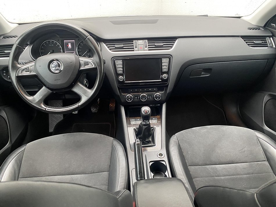 Škoda Octavia III 1.6 TDi Elegance 4x4