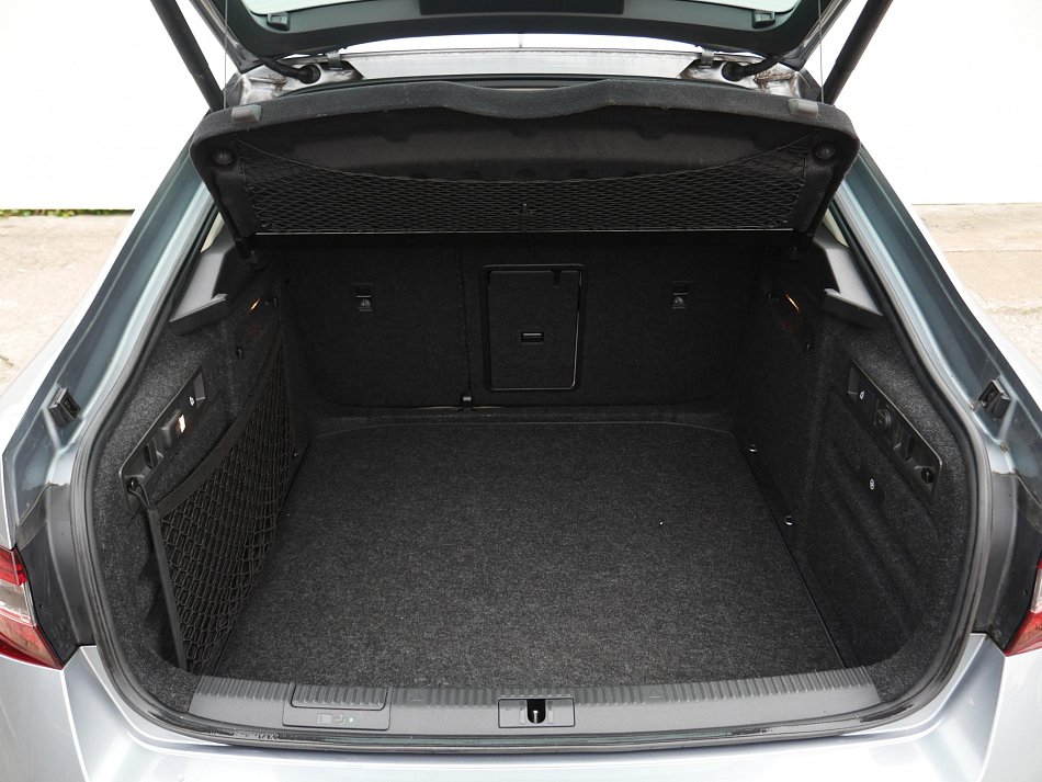 Škoda Superb III 2.0 TSI  4x4