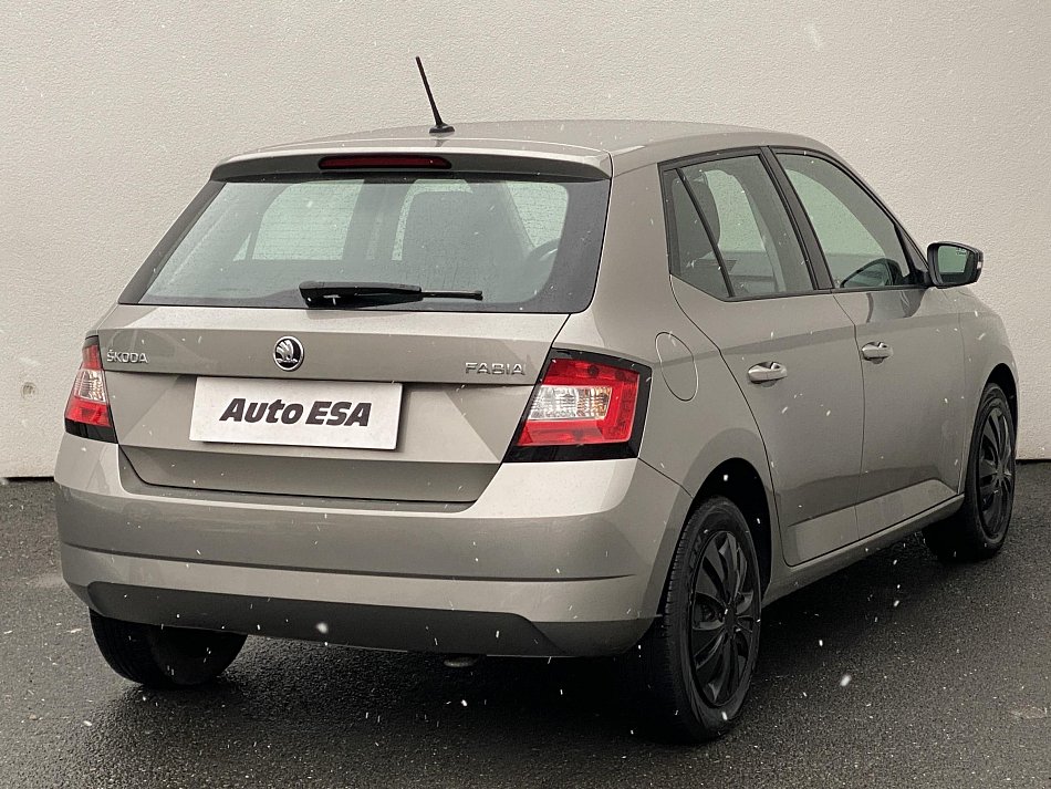 Škoda Fabia III 1.0i Trumf