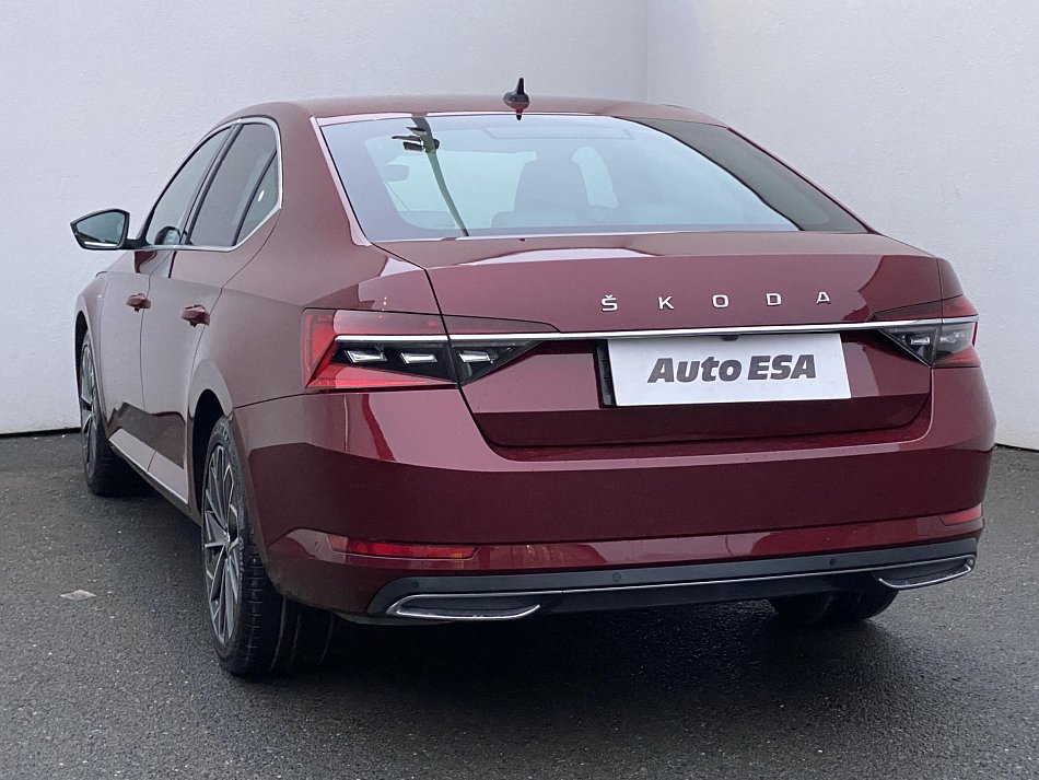 Škoda Superb III 2.0 TSi L&K