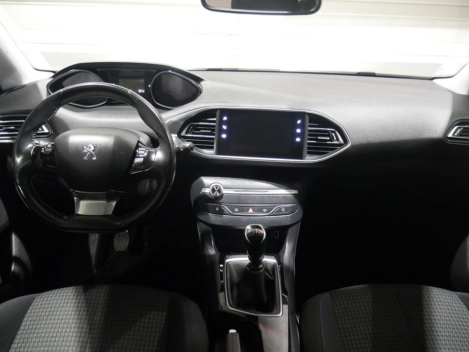 Peugeot 308 1.2 PT Style