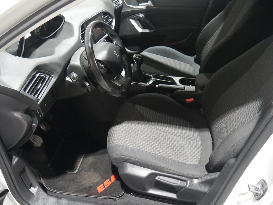 Peugeot 308 1.2 PT Style