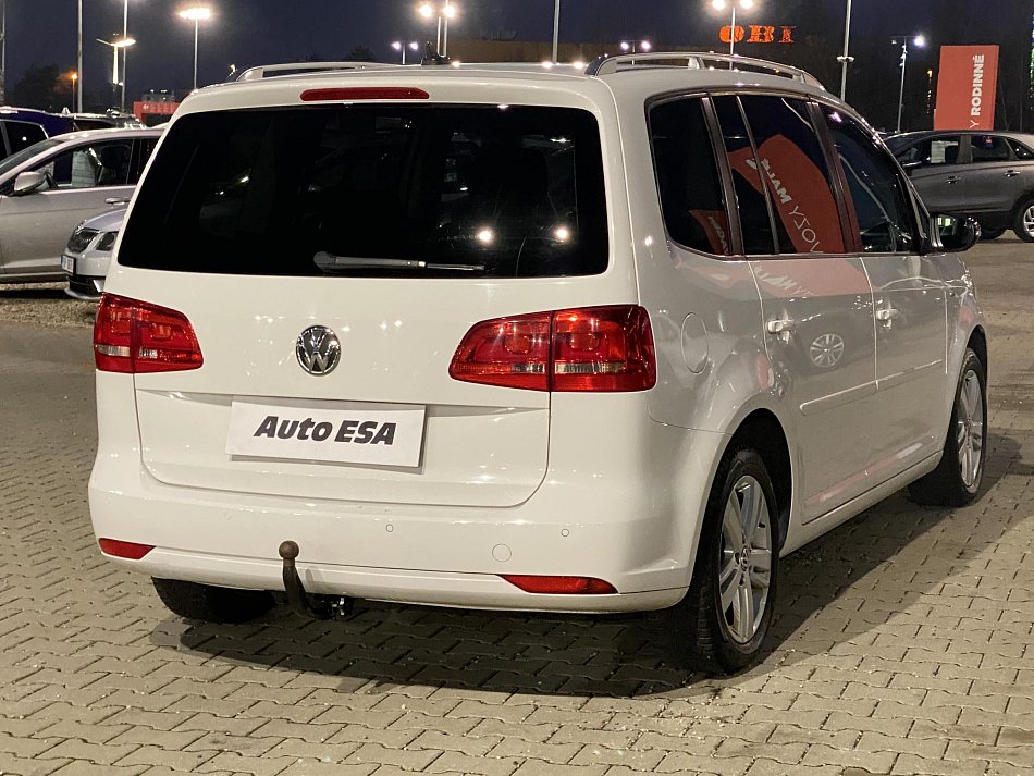 Volkswagen Touran 2.0 TDi Match
