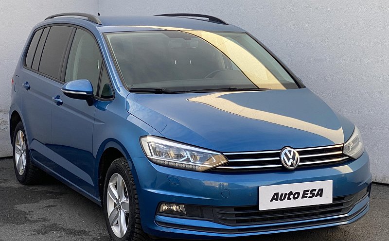 Volkswagen Touran 2.0 TDi 