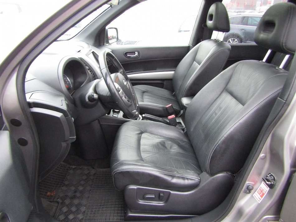 Nissan X-Trail 2.0 dCi  4x4