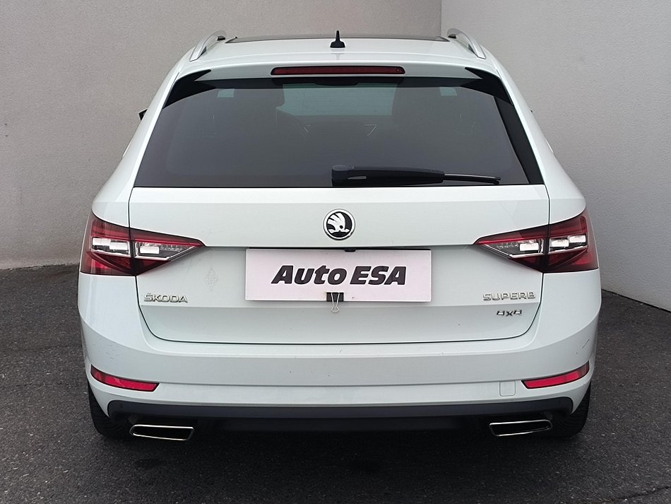 Škoda Superb III 2.0 TSi L&K 4x4