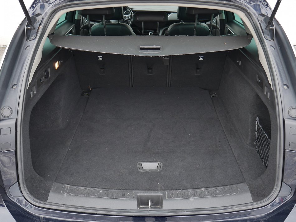 Opel Insignia 2.0CDTi 