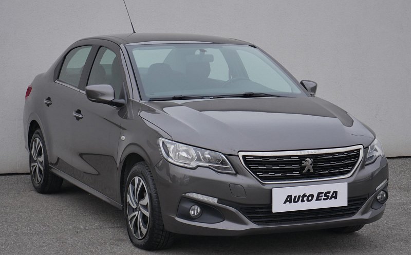 Peugeot 301 1.6 VTi Allure
