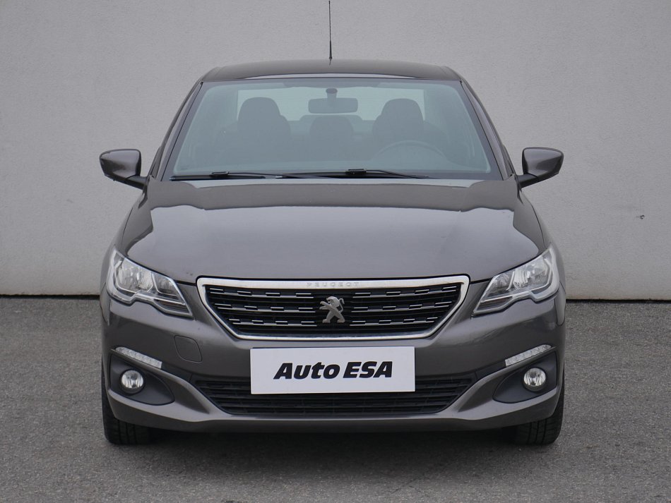 Peugeot 301 1.6 VTi Allure