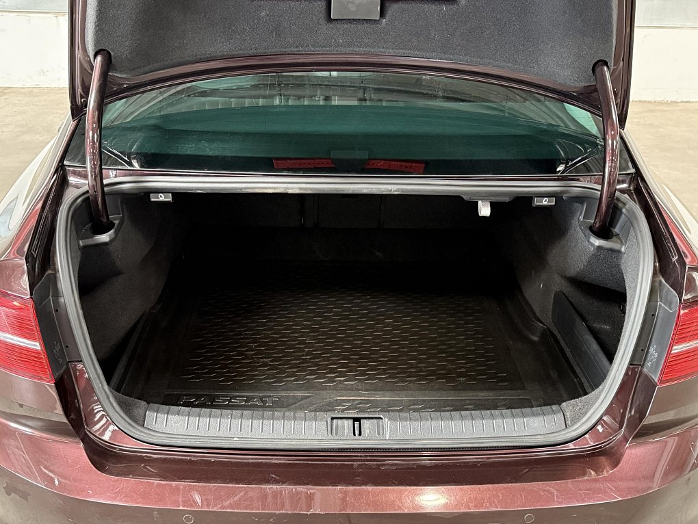 Volkswagen Passat 2.0 TDi Highline