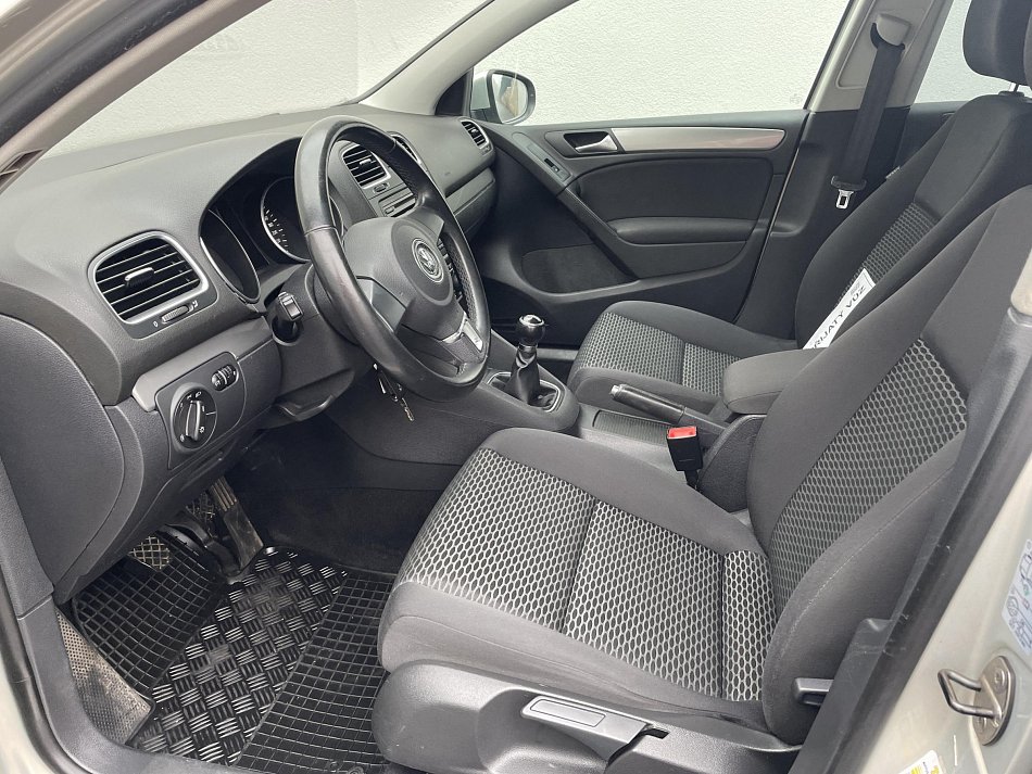 Volkswagen Golf 1.2 TSi 