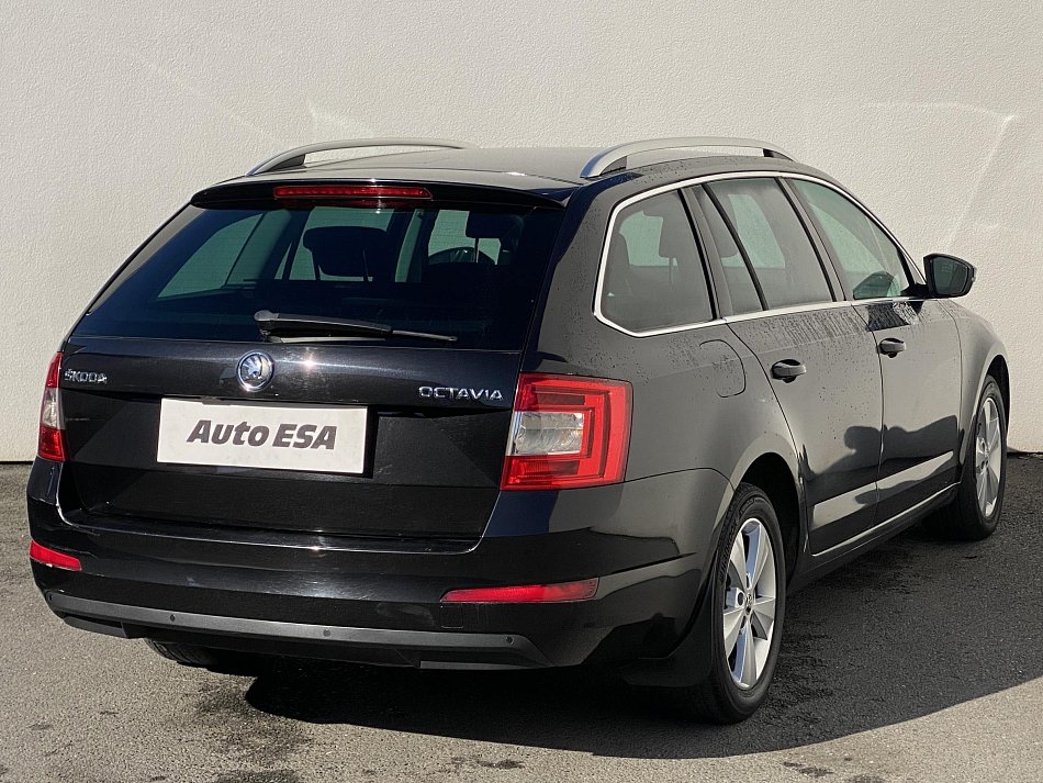 Škoda Octavia III 2.0TDi Elegance