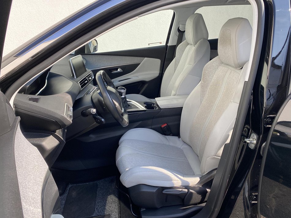 Peugeot 3008 2.0HDI 