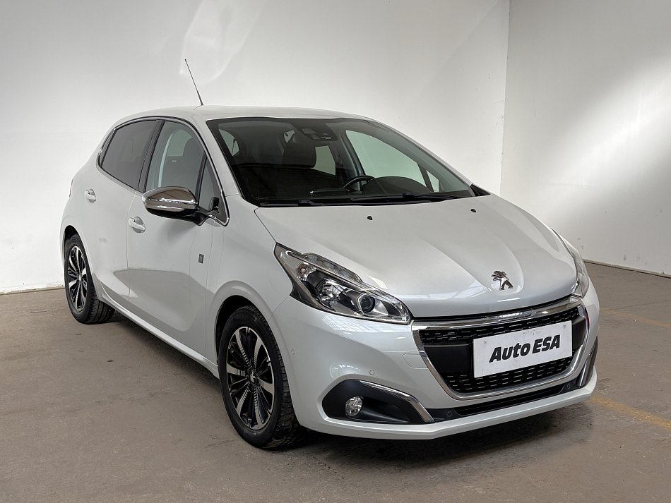 Peugeot 208 1.2 PT TechEdition