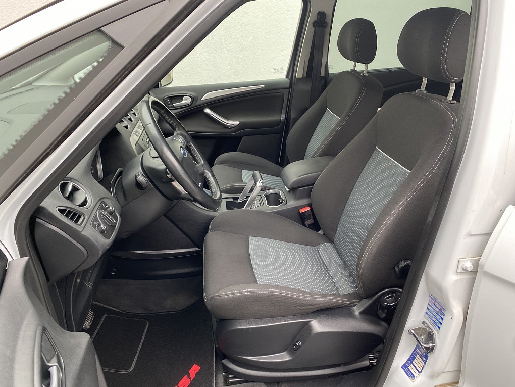 Ford S-MAX 2.0 TDCi  7míst