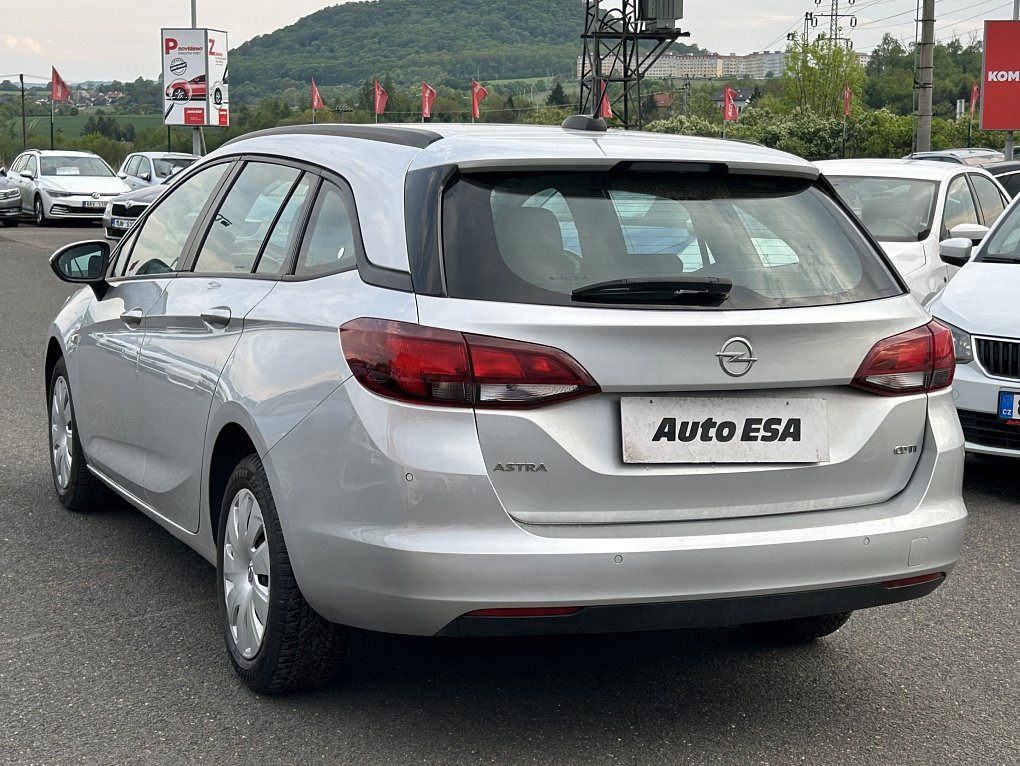Opel Astra 1.6CDTI 