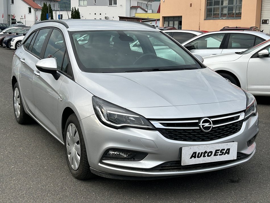 Opel Astra 1.6CDTI 