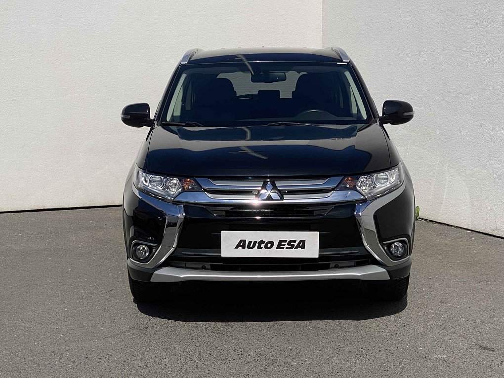 Mitsubishi Outlander 2.0 