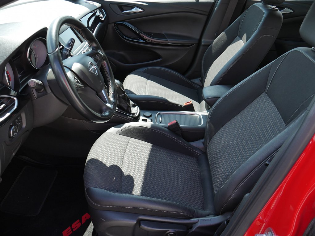 Opel Astra 1.4T 