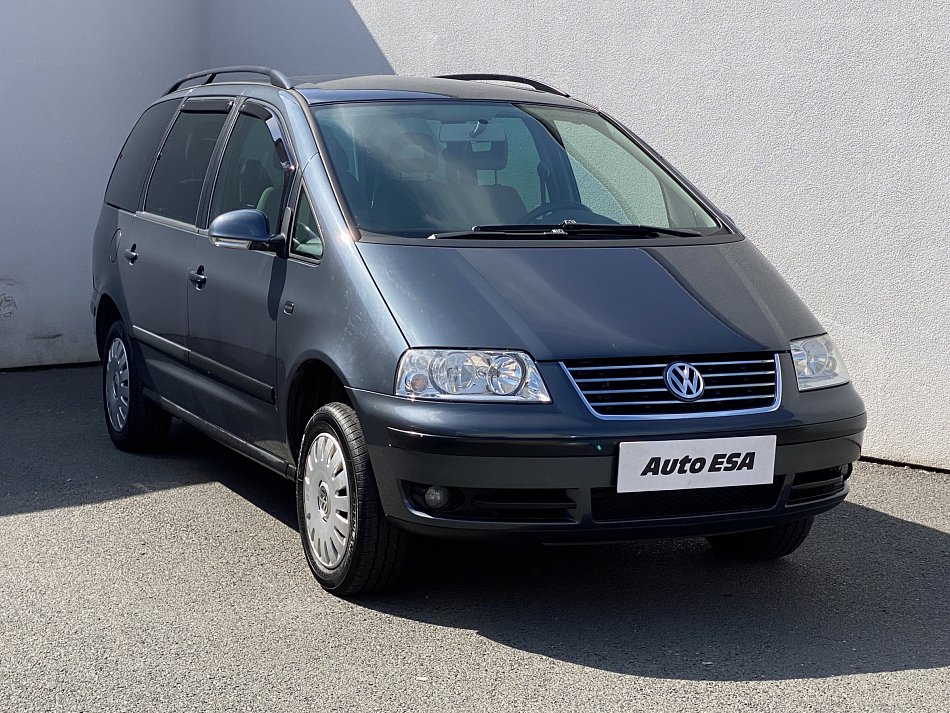 Volkswagen Sharan 2.0i 