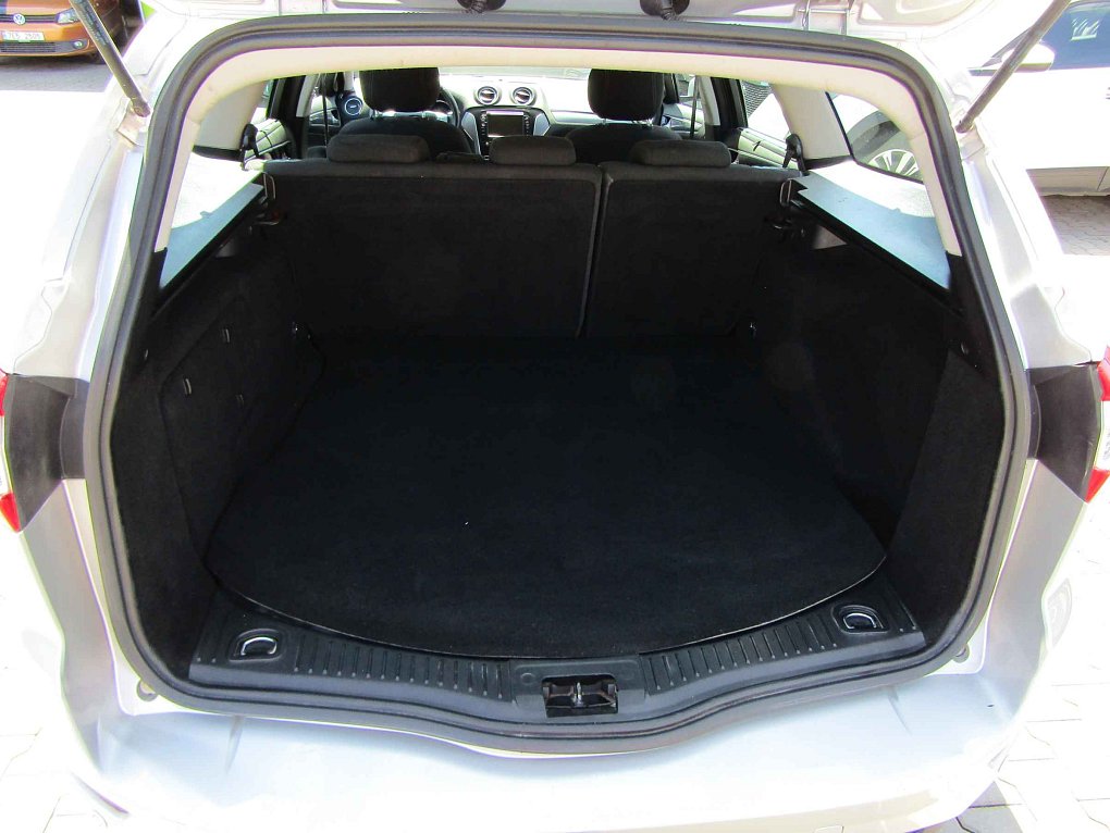 Ford Mondeo 2.0TDCi 