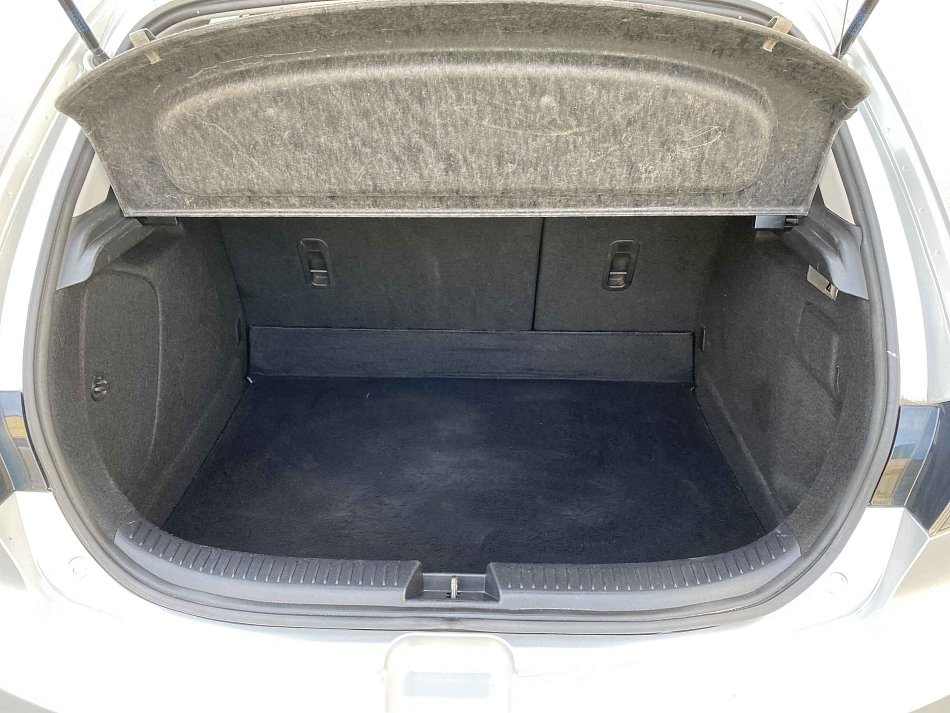 Mazda 3 1.6 