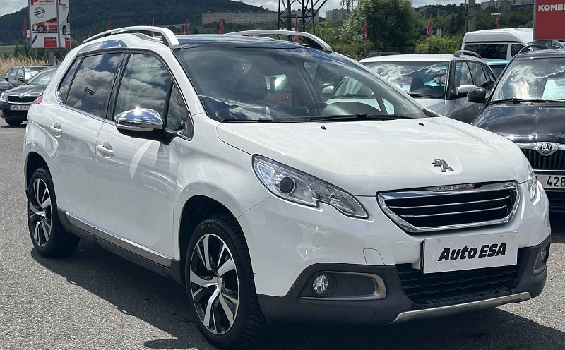 Peugeot 2008 1.2PT 