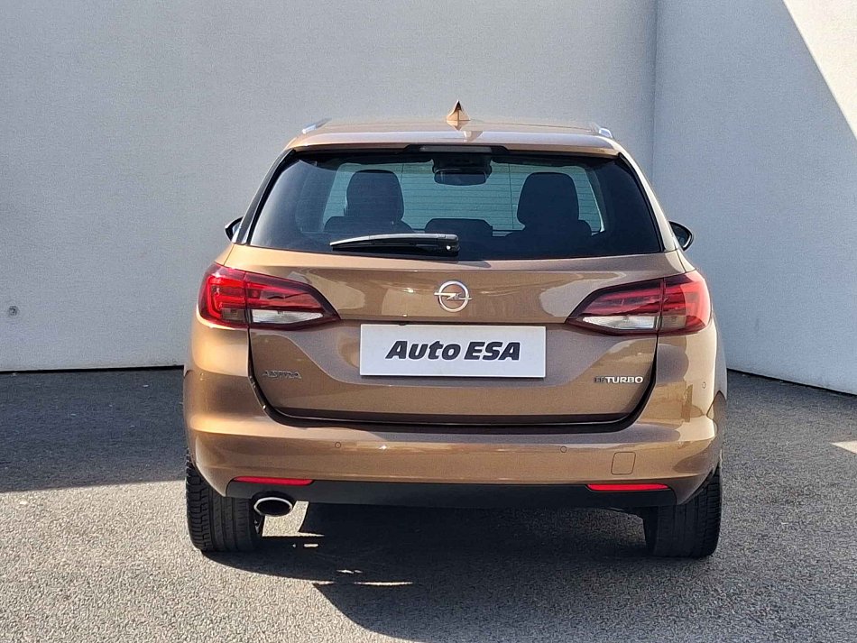 Opel Astra 1.6 CDTi  SportsTourer