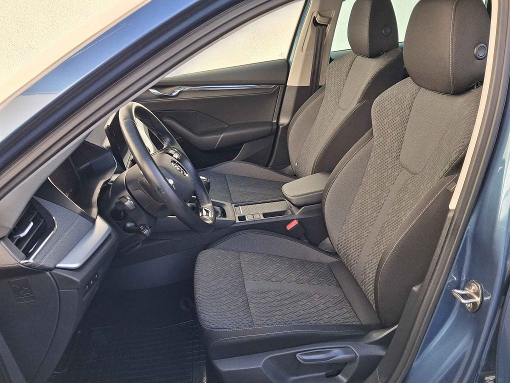 Škoda Octavia IV 1.0 TSI 