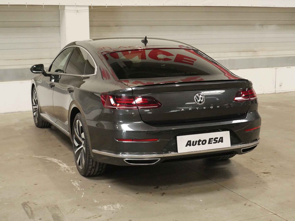 Volkswagen Arteon 2.0TSi 