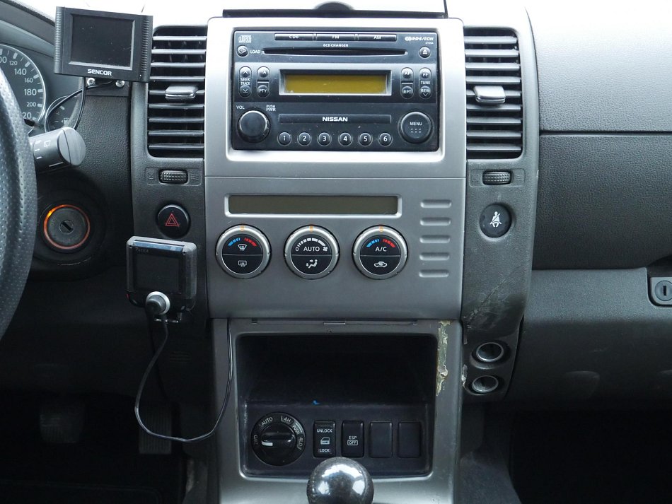 Nissan Pathfinder 2.5dCi  4x4