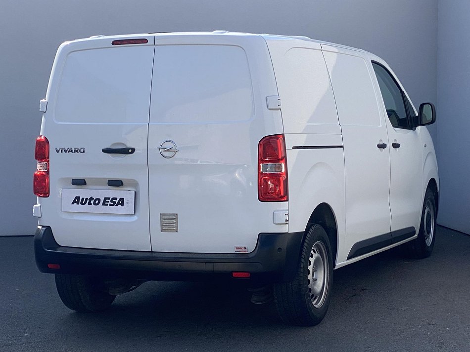 Opel Vivaro 2.0CDTi  L2H1