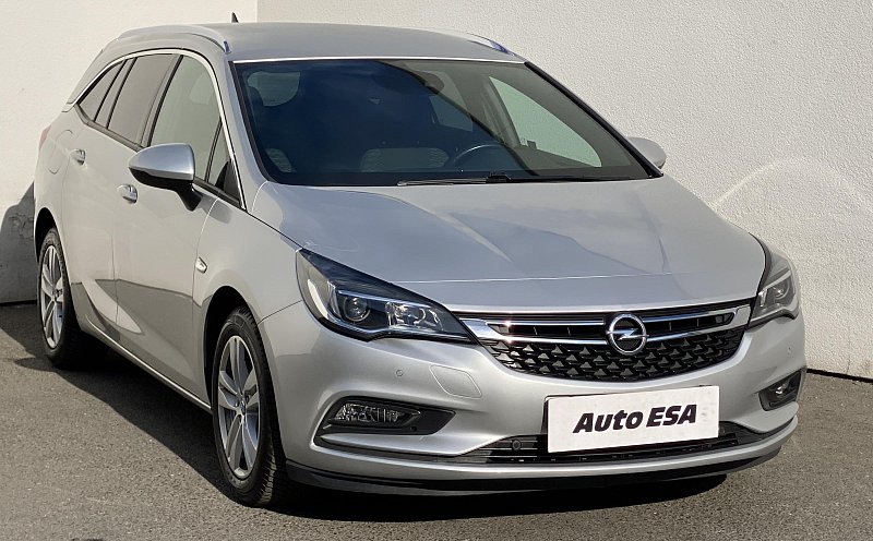 Opel Astra 1.6 CDTi Dynamic