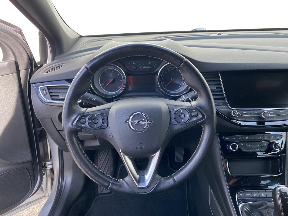 Opel Astra 1.6 CDTi Dynamic