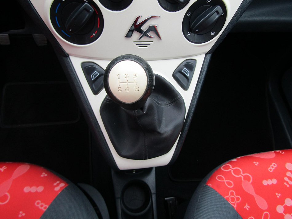 Ford Ka 1.2i 