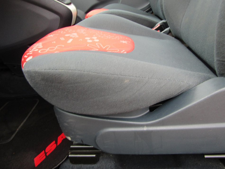 Ford Ka 1.2i 