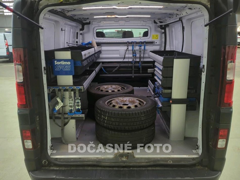 Renault Trafic 1.6dCi  SORTIMO