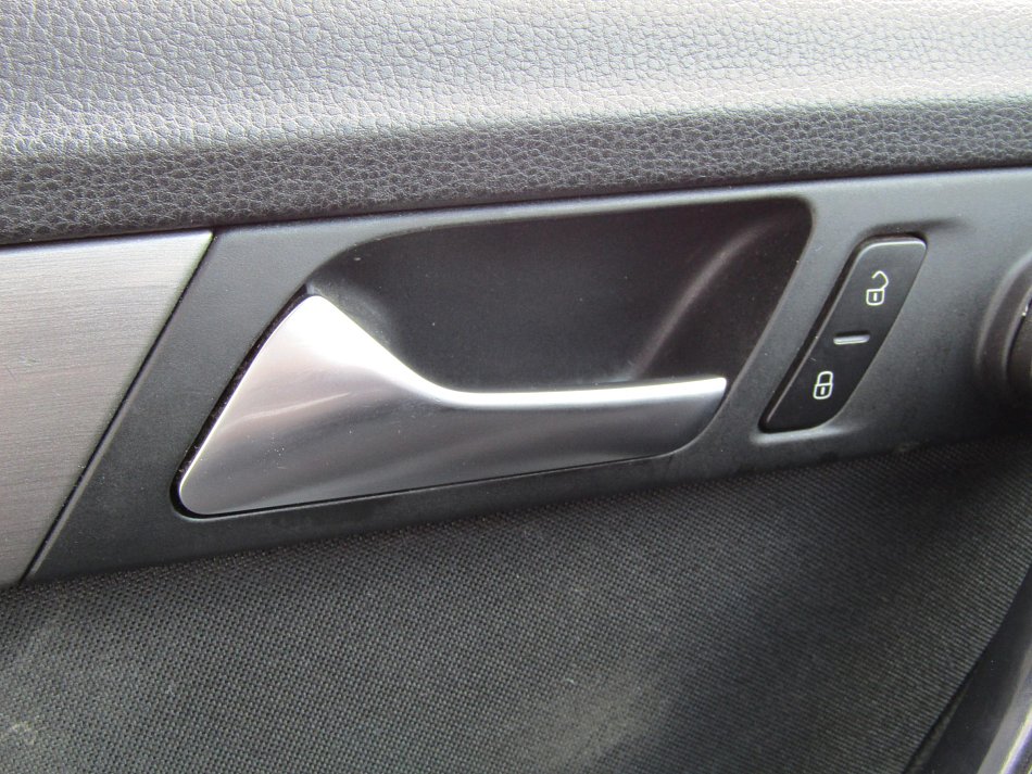 Volkswagen Passat 2.0TDi 