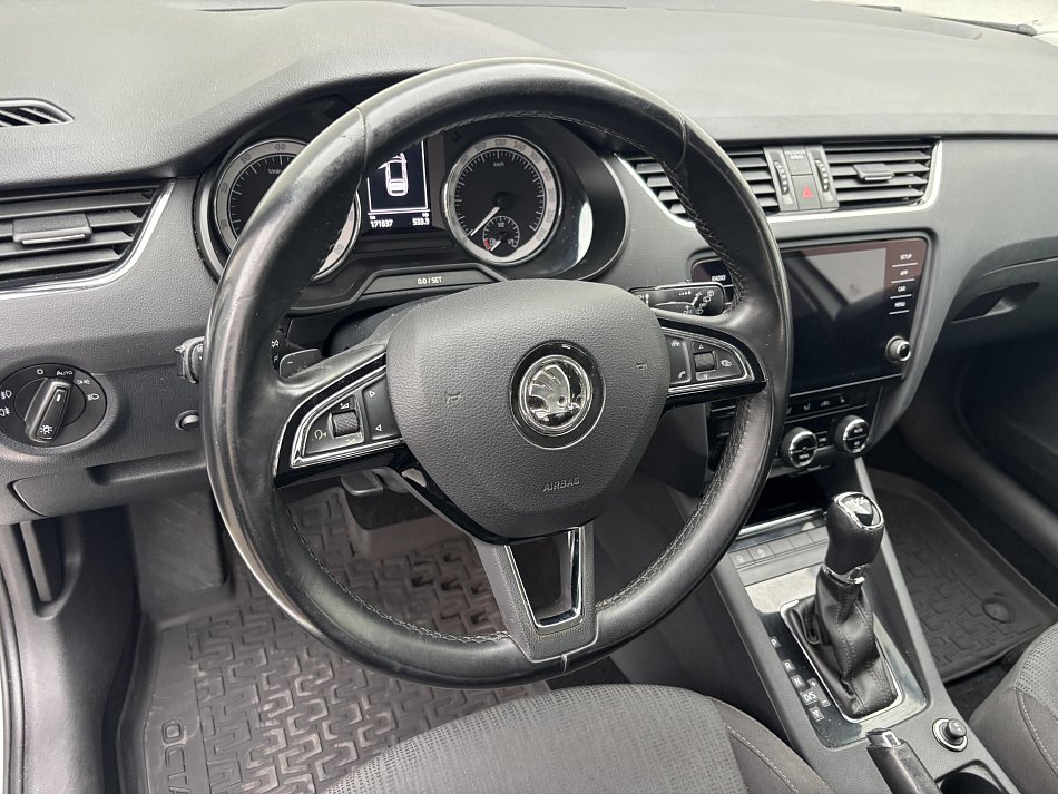 Škoda Octavia III 1.8 TSI Style