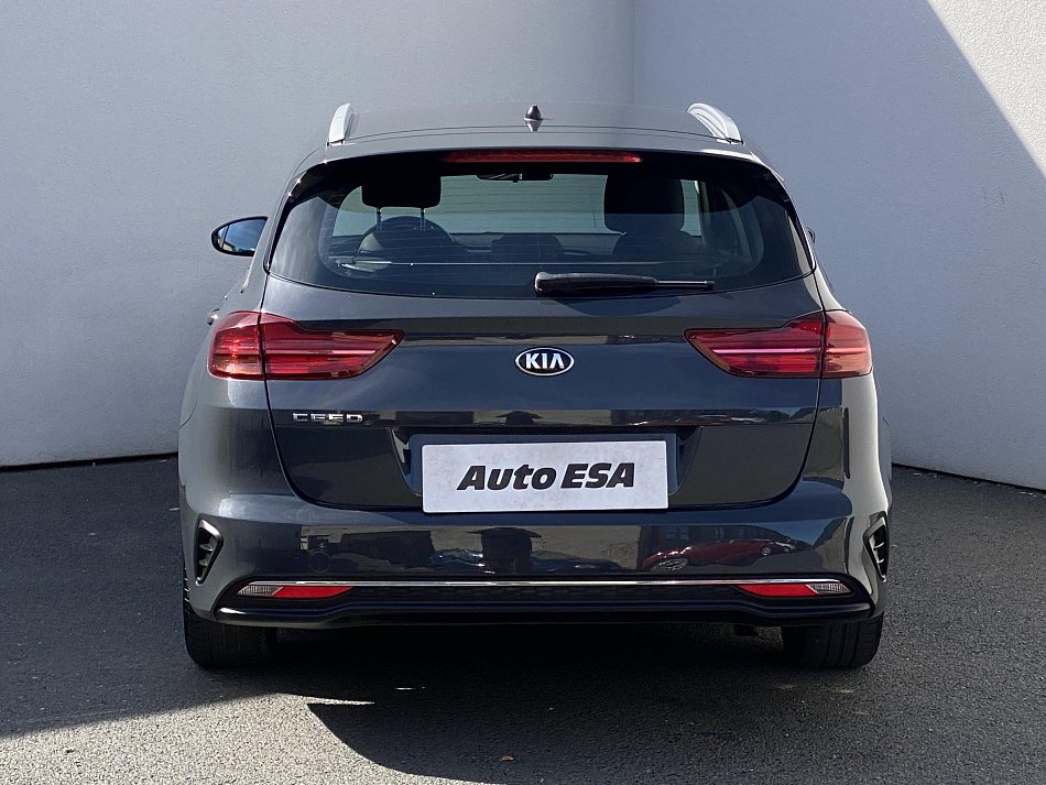Kia Ceed 1.4 16V Cool
