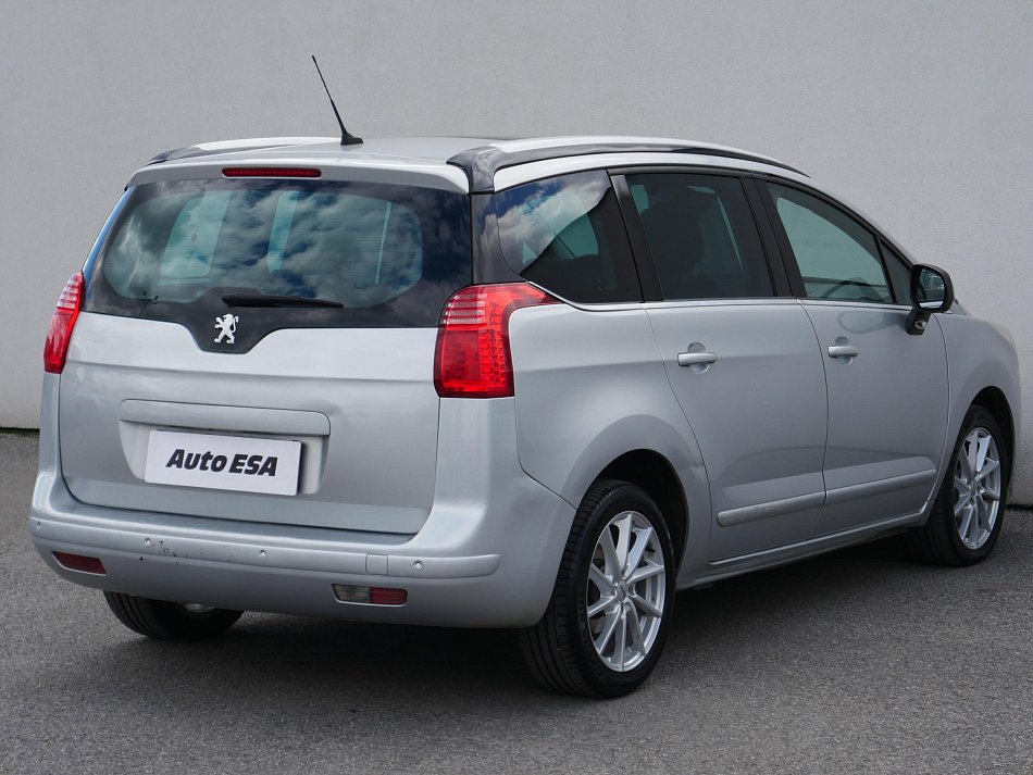 Peugeot 5008 2.0 HDi 