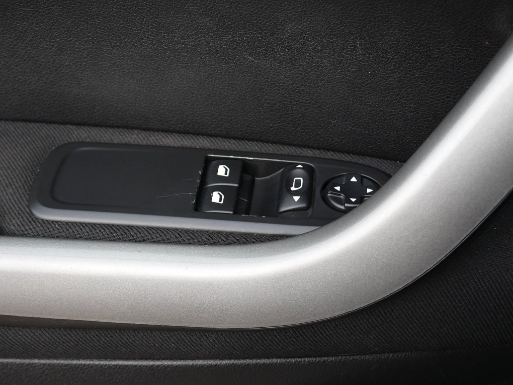 Peugeot 308 1.6i 