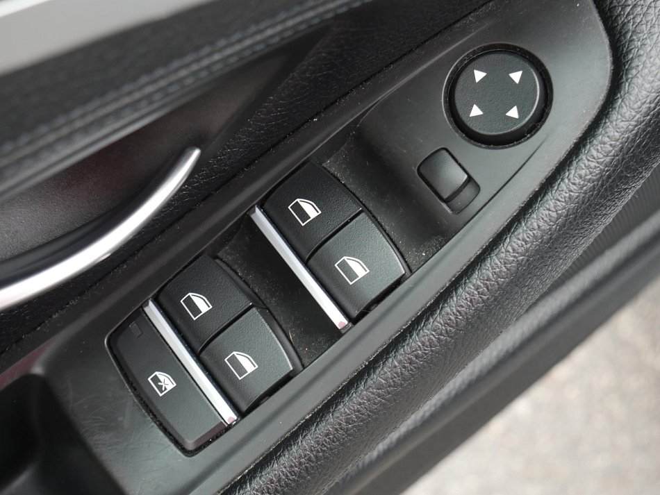 BMW Řada 5 2.0 d  520 xDrive